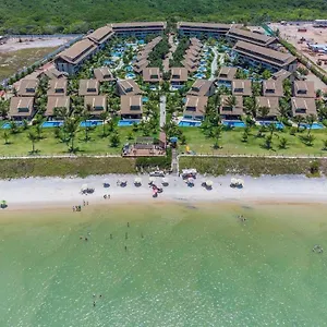 https://charmoso-flat-nui-supreme.portodegalinhashotels.com